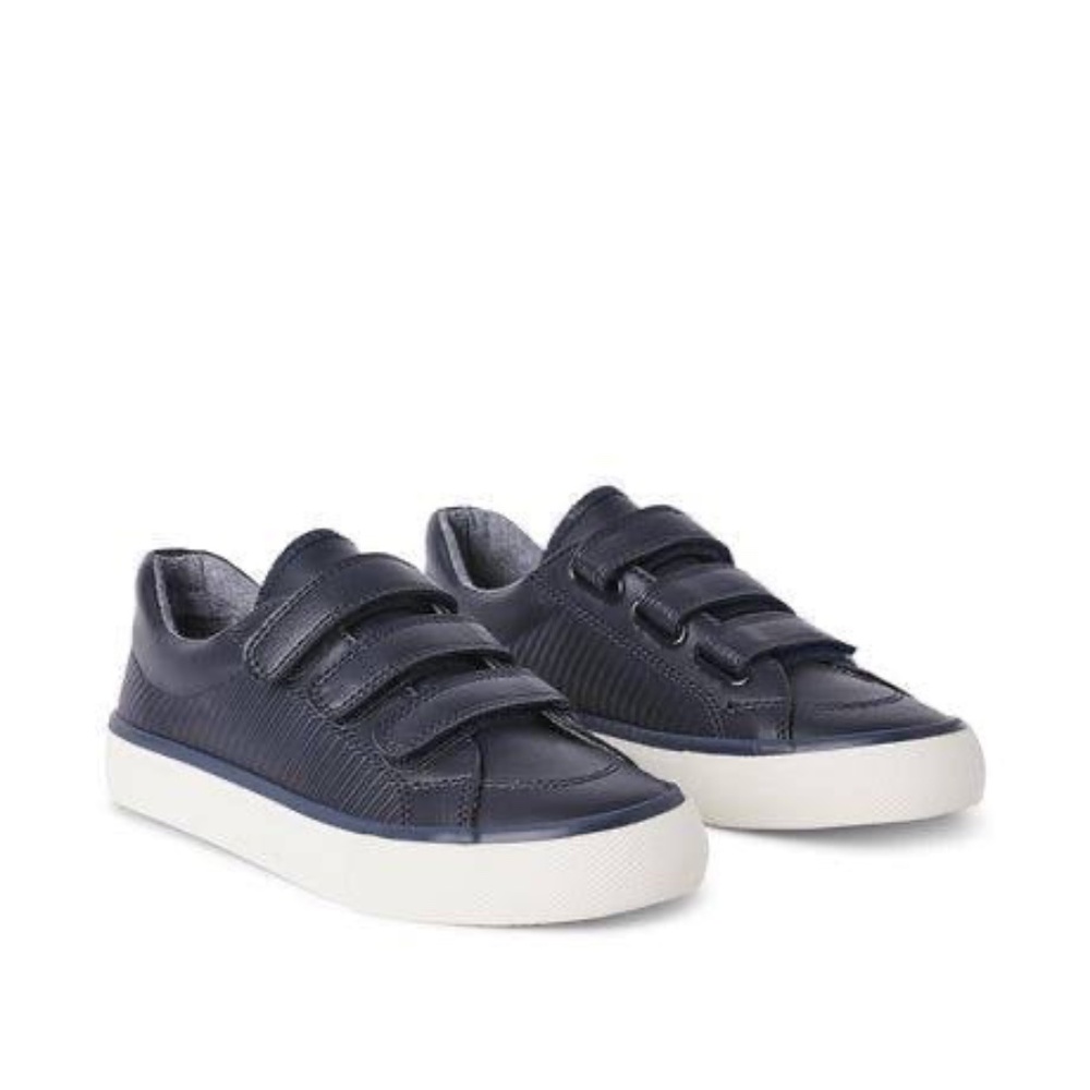 BRAND NEW boy George george Murray shoes size 6Y (navy)